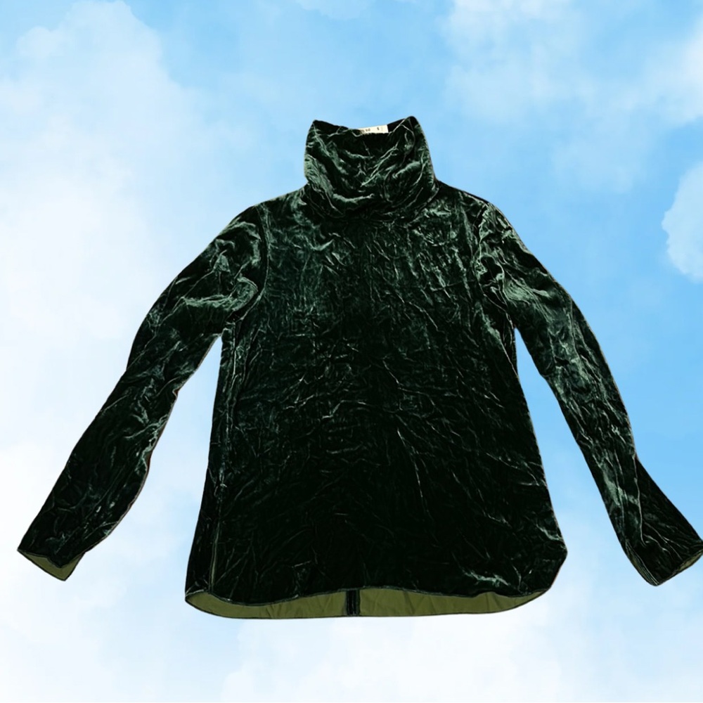 NWT Zara Green Velvet Zip Turtle Neck Size S